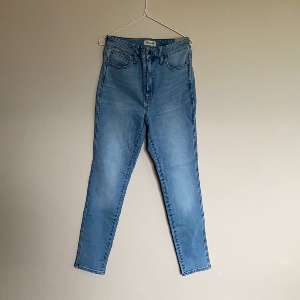 Never worn, tags-on Madewell Curvy Roadtripper